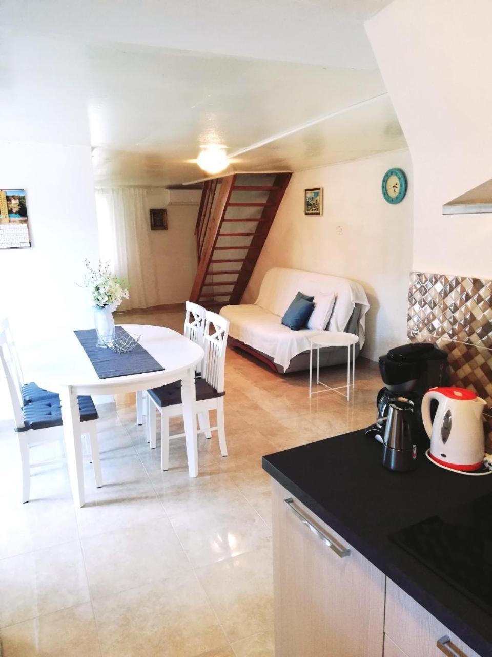 Apartment Surdic Valun Extérieur photo