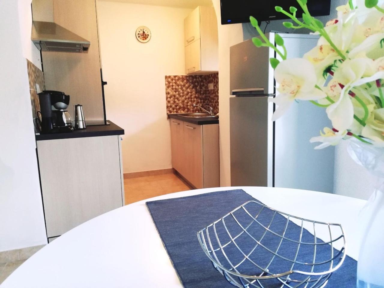 Apartment Surdic Valun Extérieur photo