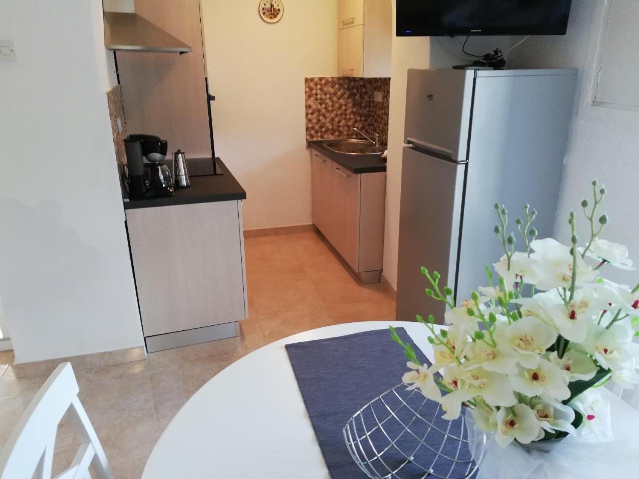 Apartment Surdic Valun Extérieur photo